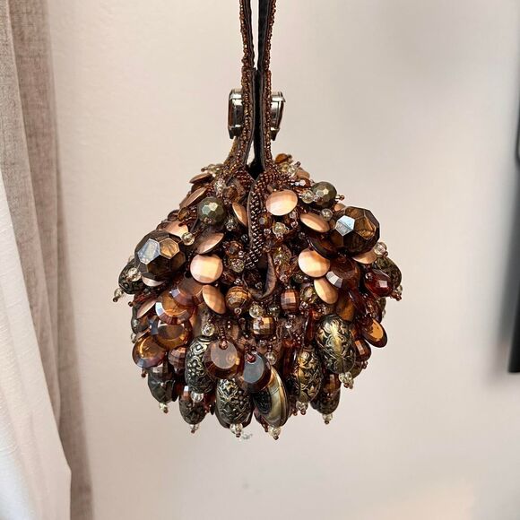 Mary Frances Beaded Evening Bag - Picture 3 of 5